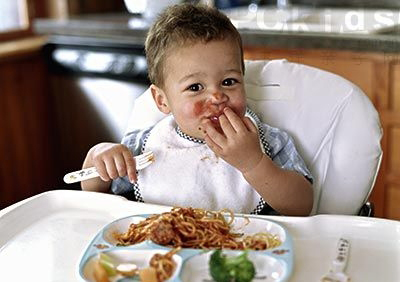 坏习惯惹宝宝染8种饮食病