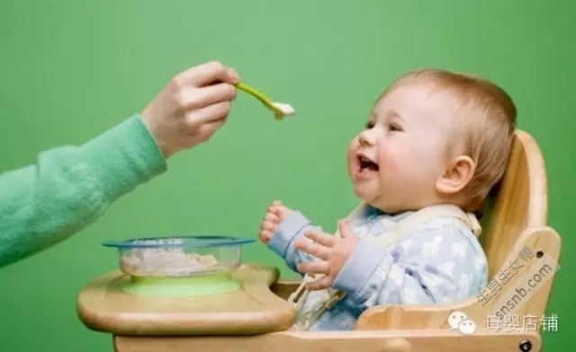 宝宝十个月吃什么好？（附发育指标）