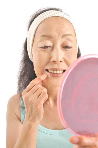 口腔护理：孕妇牙龈肿痛怎么办