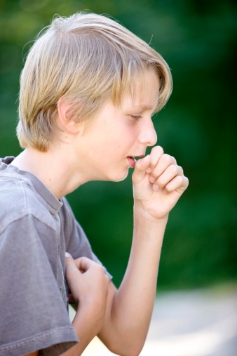 孩子咳嗽怎么办 治疗小儿咳嗽的偏方