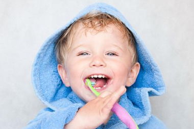 宝宝牙齿健康 儿童防蛀牙可用含氟牙膏