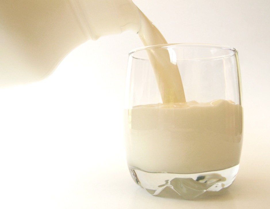 保健常识 能不能空腹喝牛奶