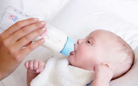 五个月宝宝不吃奶粉