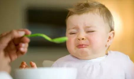 宝宝厌食的常见原因