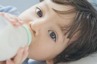 4种疾病会引起新生儿吐奶，需及时处理
