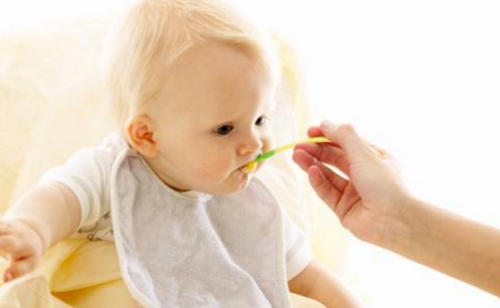 不同阶段的婴幼儿，如何正确补钙？